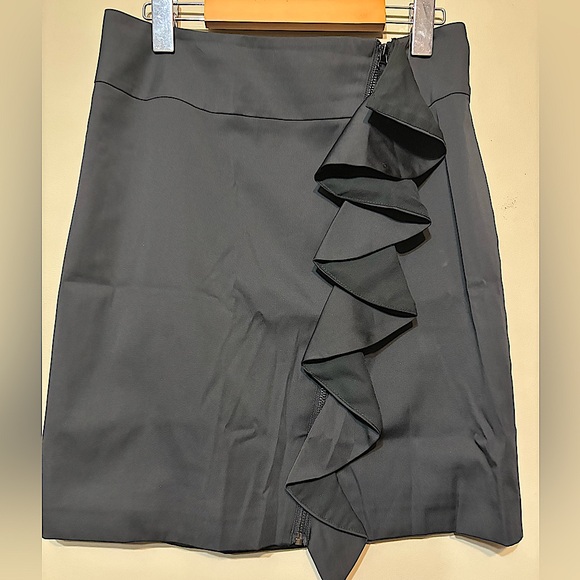 BEDO Femme Ruffle Accent Little Black Skirt - Picture 1 of 11